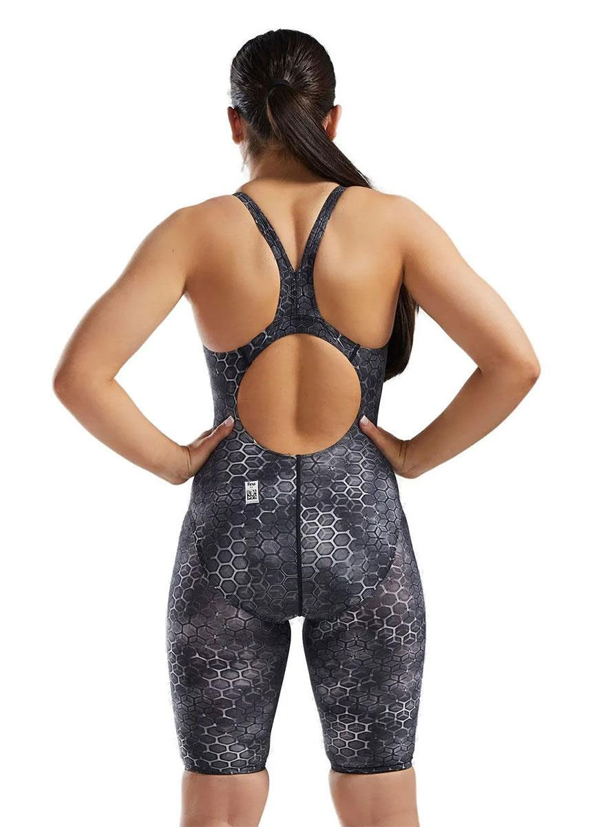 TYR Thresher Akurra Open Back Kneesuit - Black